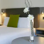 فندق مالدرون مطار دبلن 4*
