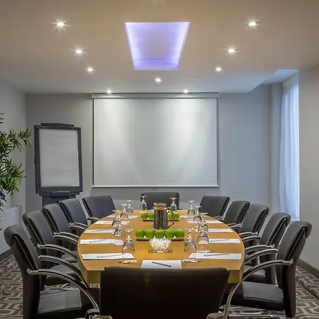 Szálloda Maldron Dublin Airport