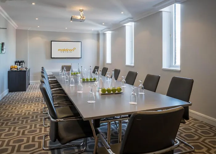 Maldron Dublin Airport Отель 4*