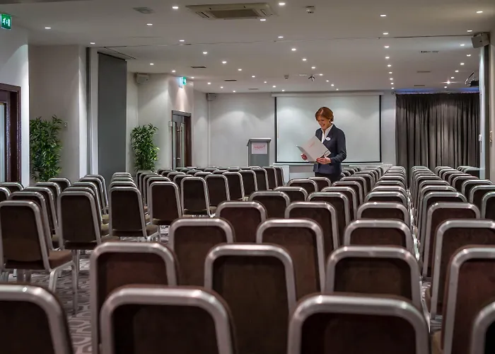 Hotel Maldron Dublin Airport