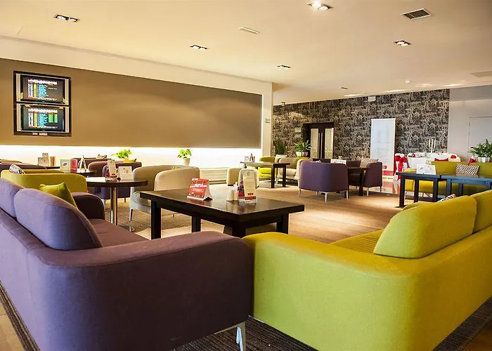 Maldron Dublin Airport 4*