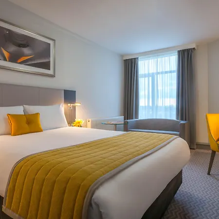 Maldron Dublin Airport Hotel 4*